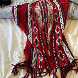 Red, white, & blue shawl/wrap. Fringed bottom.